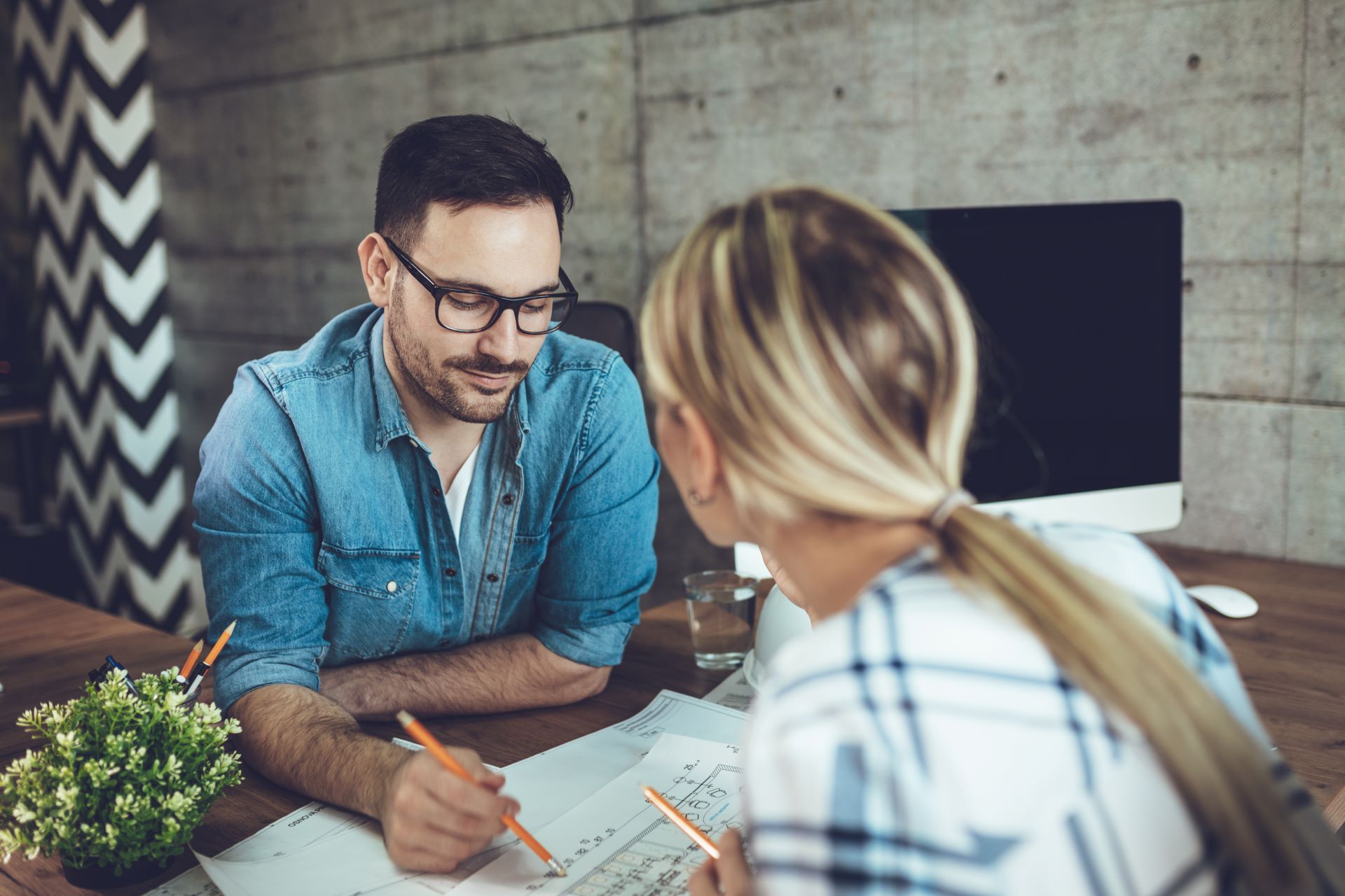 How to Write a Customer Service Resume